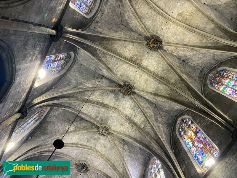 Barcelona - Església dels Sants Just i Pastor, interior de la nau (Foto: Albert Esteves, 2019) Barcelona - Església dels Sants Just i Pastor, interior de la nau