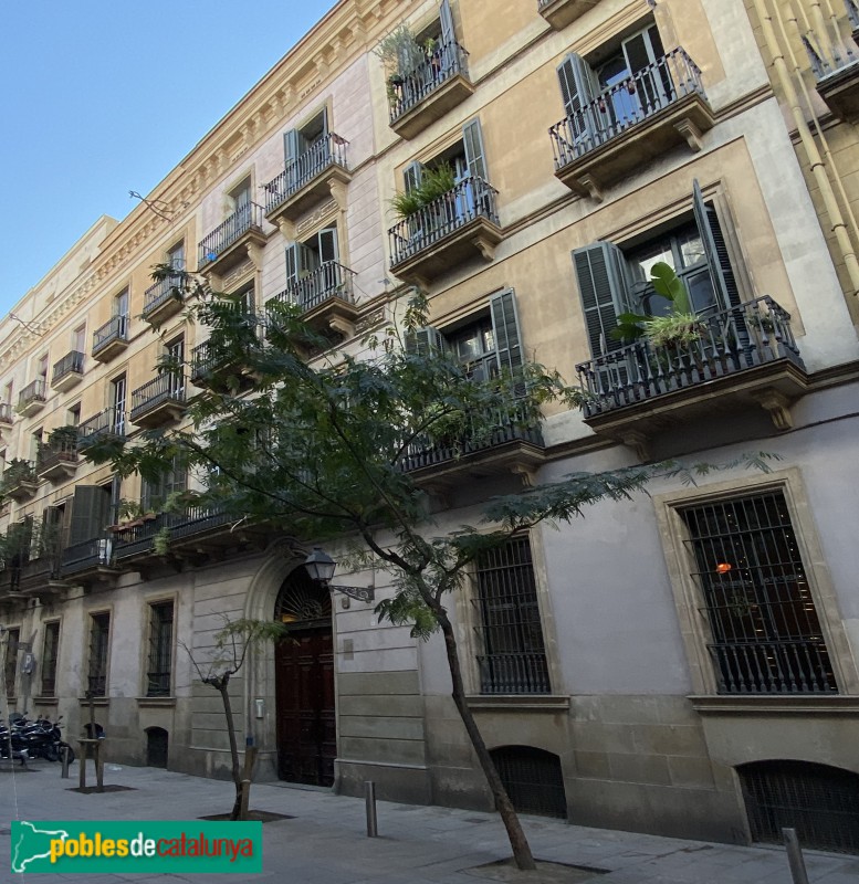 Barcelona - Edificis del Passatge de la Pau (Foto: Albert Esteves, 2019) Barcelona - Edificis del Passatge de la Pau