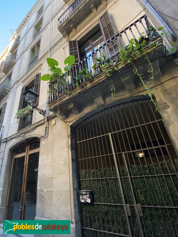 Barcelona - Casa Jaume Urgell (Còdols, 27)