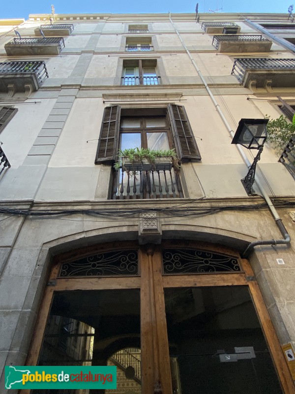 Barcelona - Casa Jaume Urgell (Còdols, 27)