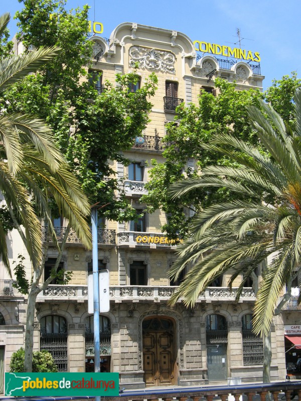 Barcelona - Passeig Colom, 11 (Foto: Albert Esteves, 2007) Barcelona - Passeig Colom, 11