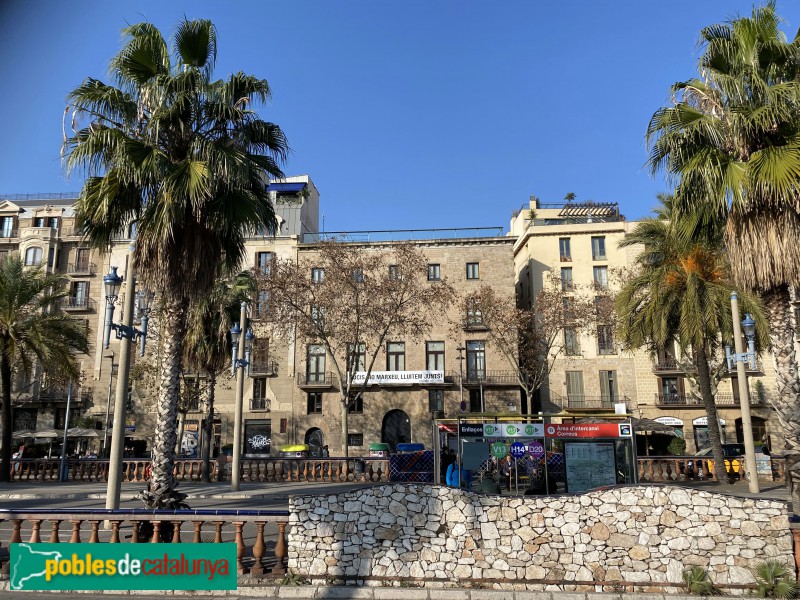 Barcelona - Passeig Colom (Foto: Albert Esteves, 2020) Barcelona - Passeig Colom