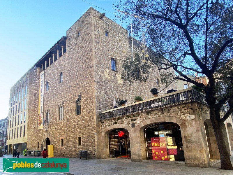 Barcelona - Palau Pignatelli (Foto: Albert Esteves, 2020) Barcelona - Palau Pignatelli