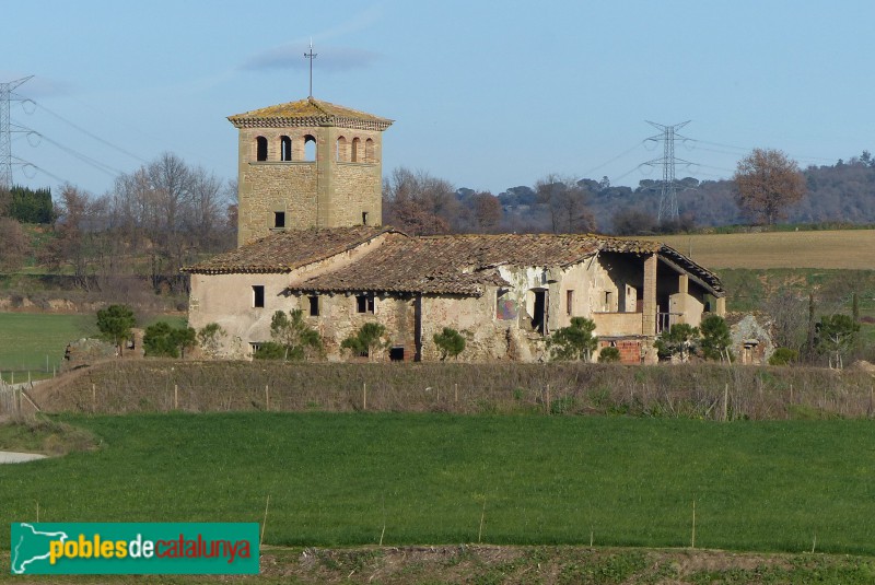 Folgueroles - Torre de Morgades . Façana sud-oest