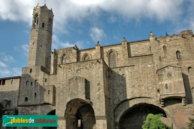 Barcelona - Capella de Santa Àgata, des de la plaça de Ramon Berenguer