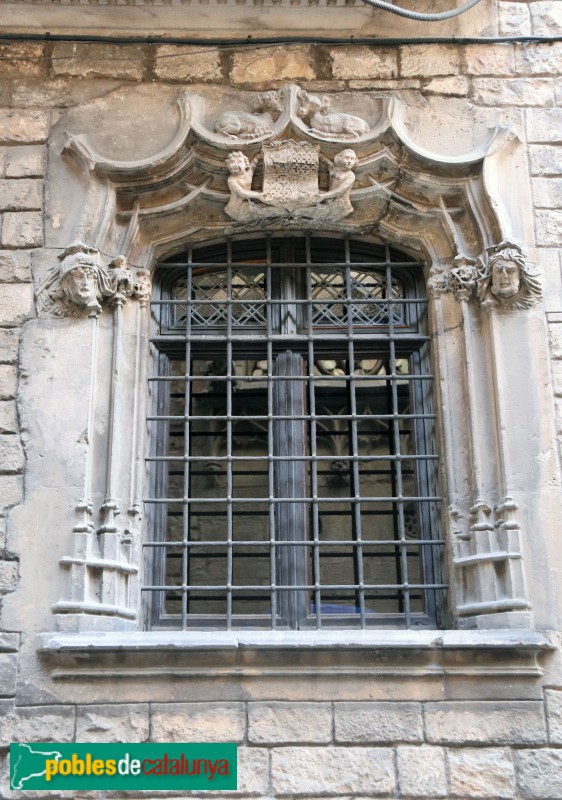 Barcelona - Casa dels Canonges del carrer del Bisbe