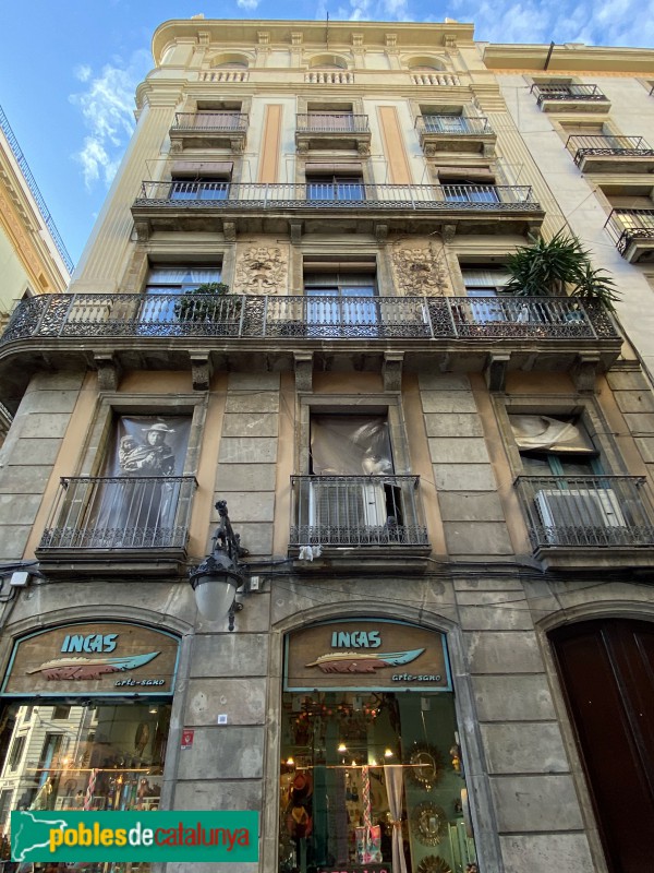 Barcelona - Baixada de la Llibreteria, 9