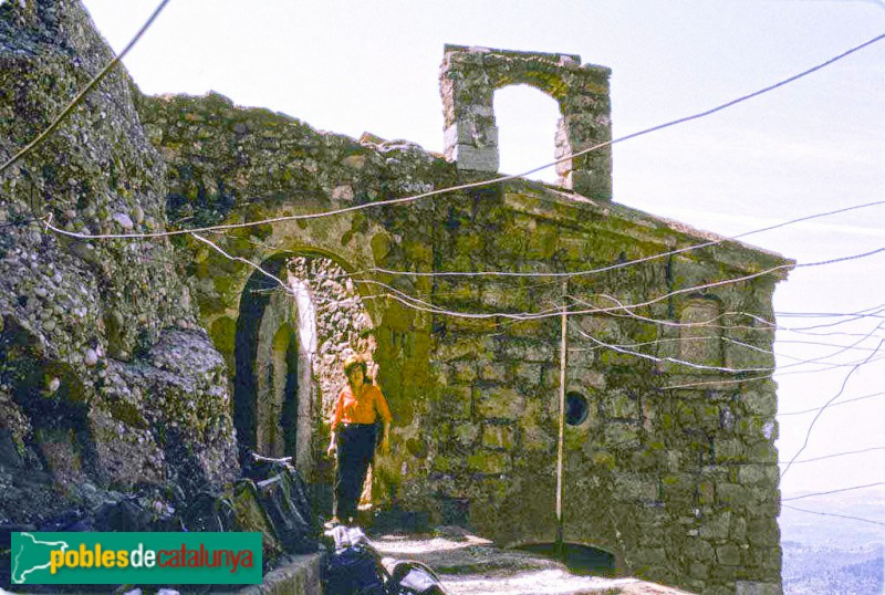 Esparraguera - Sant Salvador de les Espases (Foto: Camil José Guiu -Arxiu Fotogràfic Centre Excursionista de Catalunya-, 1971) Esparraguera - Sant Salvador de les Espases