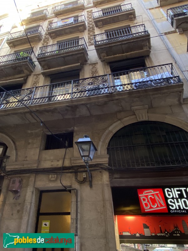Barcelona - Llibreteria, 13