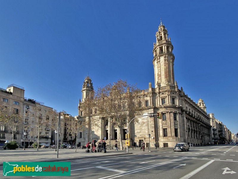 Barcelona - Edifici de Correus (Foto: Albert Esteves, 2020) Barcelona - Edifici de Correus