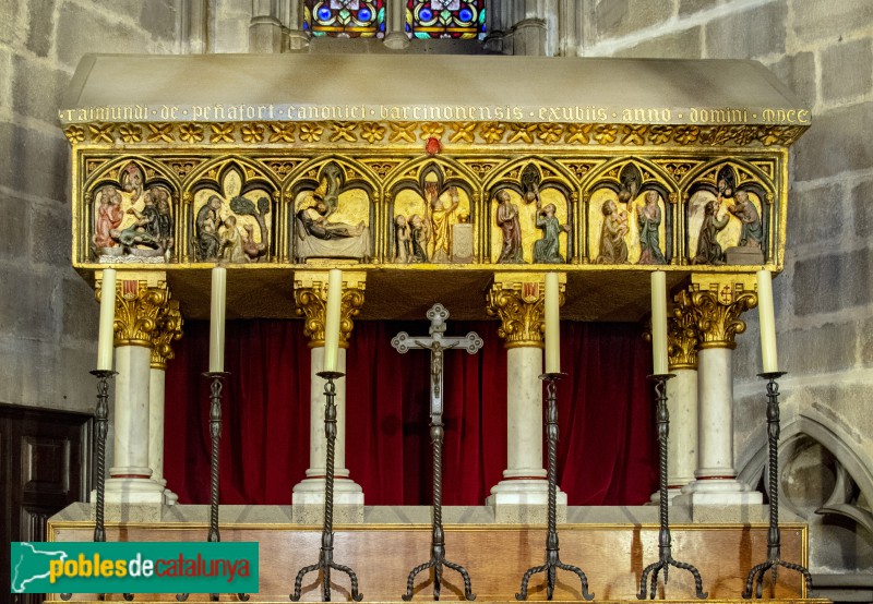 Barcelona. Catedral. Sepulcre de Sant Ramon de Penyafort (Foto: Didier Descouens, 2018) Barcelona. Catedral. Sepulcre de Sant Ramon de Penyafort