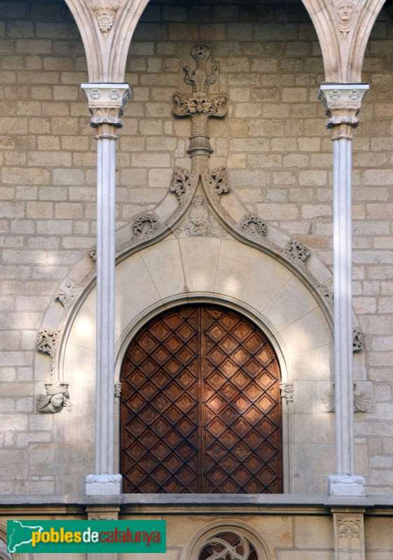 Barcelona - Palau de la Generalitat. Porta a la galeria gòtica (Foto: Albert Esteves, 2020) Barcelona - Palau de la Generalitat. Porta a la galeria gòtica
