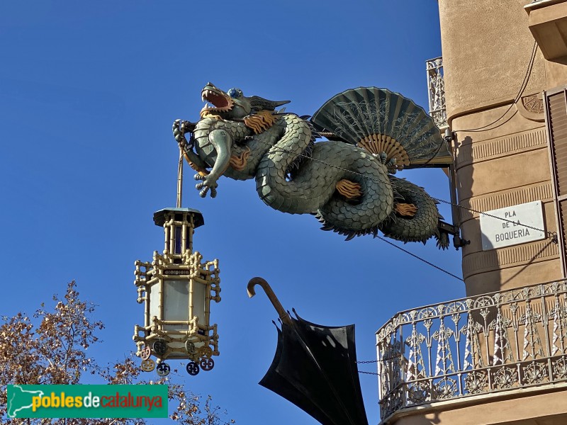 Barcelona - Casa Bruno Cuadros (Foto: Albert Esteves, 2019) Barcelona - Casa Bruno Cuadros