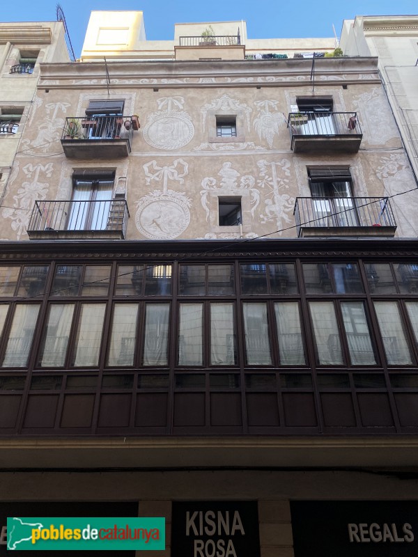 Barcelona - Nou de la Rambla, 6