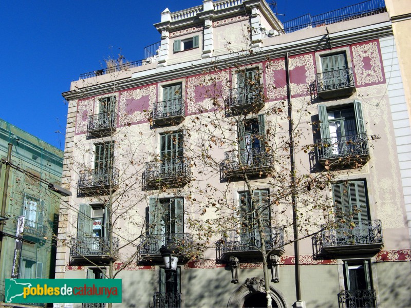 Barcelona - Casa Josefa Nadal (Foto: Albert Esteves, 2007) Barcelona - Casa Josefa Nadal