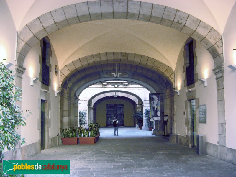 Barcelona - Palau de la Virreina (Foto: Albert Esteves, 2007) Barcelona - Palau de la Virreina