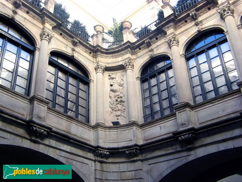 Barcelona - Palau de la Virreina (Foto: Albert Esteves, 2007) Barcelona - Palau de la Virreina