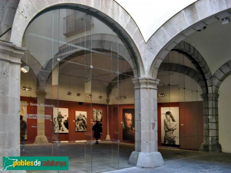 Barcelona - Palau de la Virreina (Foto: Albert Esteves, 2007) Barcelona - Palau de la Virreina