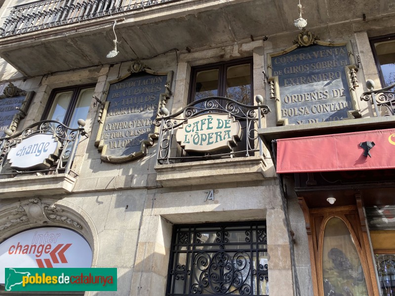 Barcelona - Cafè de l'Òpera (Foto: Albert Esteves, 2020) Barcelona - Cafè de l'Òpera