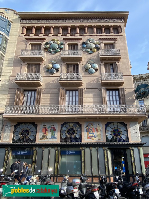 Barcelona - Casa Bruno Cuadros (Foto: Albert Esteves, 2020) Barcelona - Casa Bruno Cuadros