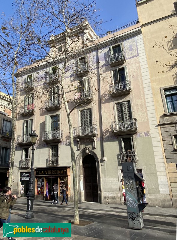 Barcelona - Casa Josefa Nadal (Foto: Albert Esteves, 2020) Barcelona - Casa Josefa Nadal