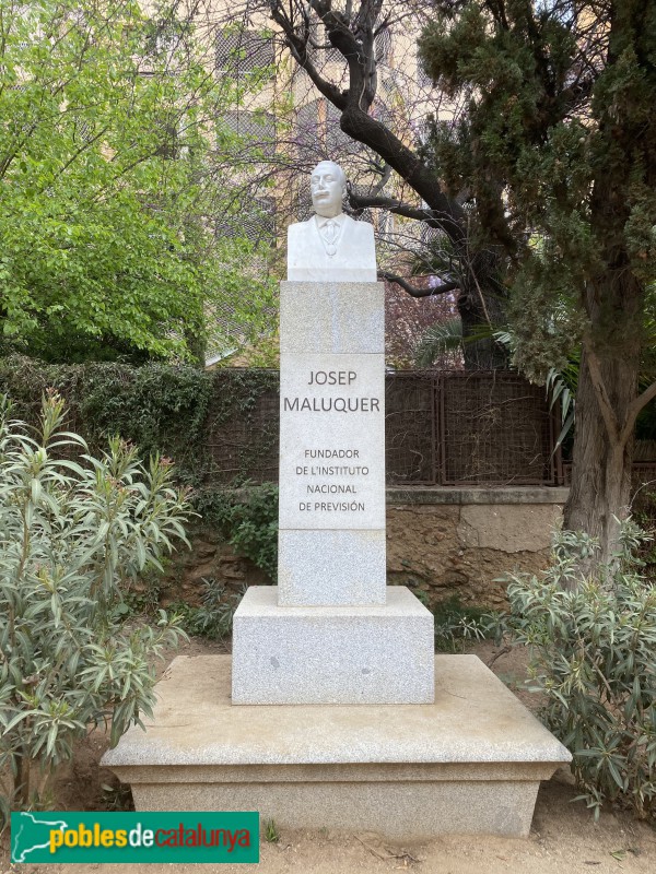 Barcelona - Bust de Josep Maluquer (Manuel Laviada, 1947)