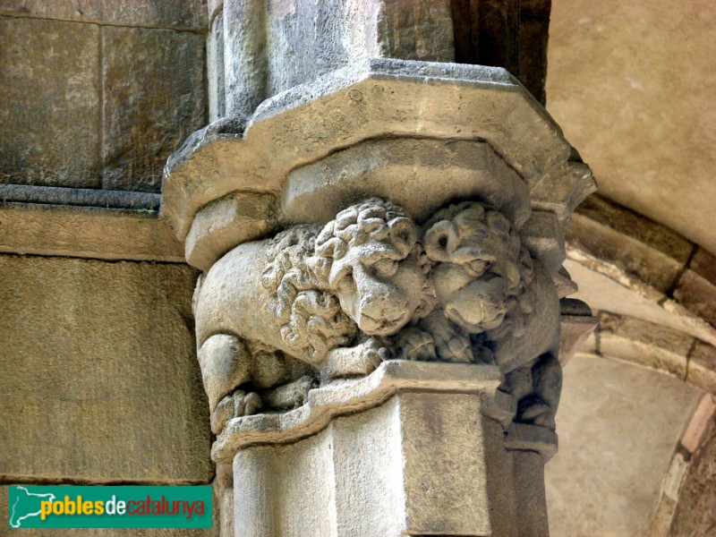 Barcelona - Hospital de la Santa Creu. Capitell del claustre