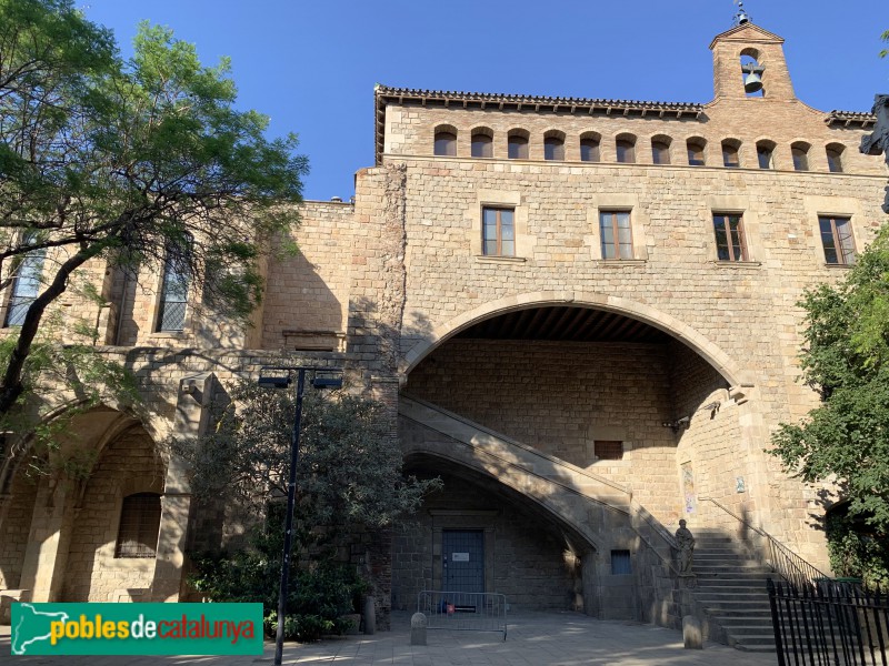 Barcelona - Hospital de la Santa Creu (Foto: Albert Esteves, 2019) Barcelona - Hospital de la Santa Creu