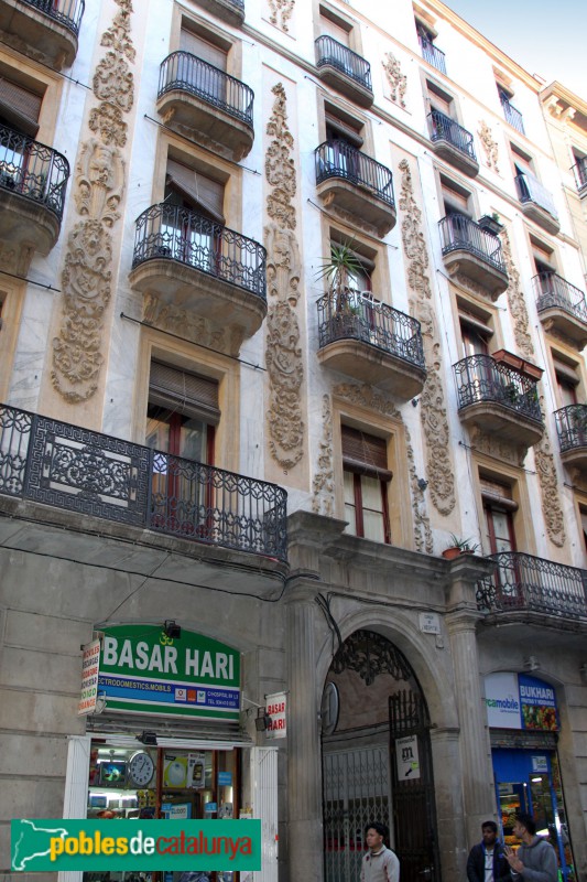 Barcelona - Hospital, 99 (Foto: Albert Esteves, 2013) Barcelona - Hospital, 99