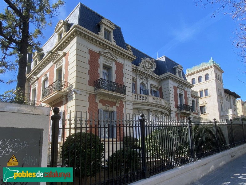 Barcelona - Casa del Doctor Andreu (Av. Tibidabo, 17-19)