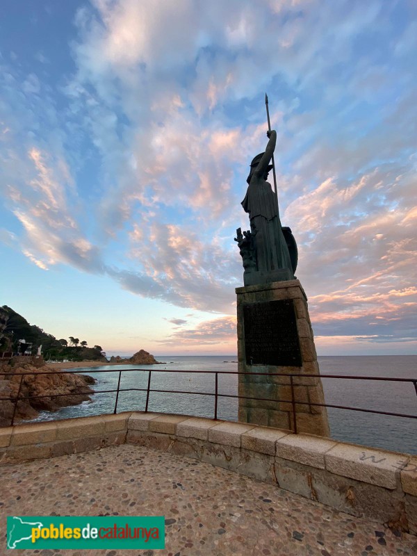 Tossa de Mar - Estàtua de Minerva (Foto: Mª Àngels Pujals, 2020) Tossa de Mar - Estàtua de Minerva