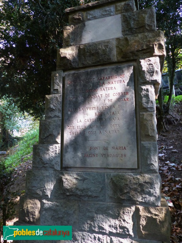 Folgueroles - Ruta verdagueriana. Monòlit a prop de La Ricardera