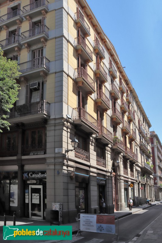 Barcelona - Carme, 44
