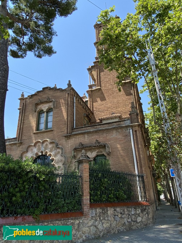 Barcelona - Casa Fornells, Av. Tibidabo, 37 (Foto: Albert Esteves, 2020) Barcelona - Casa Fornells, Av. Tibidabo, 37