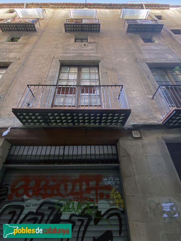 Barcelona - Mare de Déu del Pilar, 15 (Foto: Albert Esteves, 2020) Barcelona - Mare de Déu del Pilar, 15
