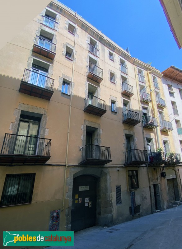 Barcelona - Carrer d'en Cortines, 25-27