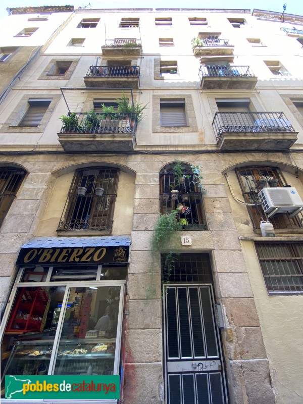 Barcelona - Carrer d'en Cortines, 15