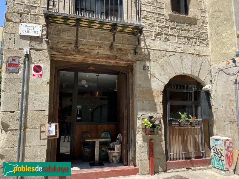 Barcelona - Carrer Carders, 23 (Foto: Albert Esteves, 2020) Barcelona - Carrer Carders, 23