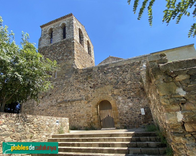 Cruïlles - Monestir de Sant Miquel de Cruïlles (Foto: Albert Esteves, 2020) Cruïlles - Monestir de Sant Miquel de Cruïlles