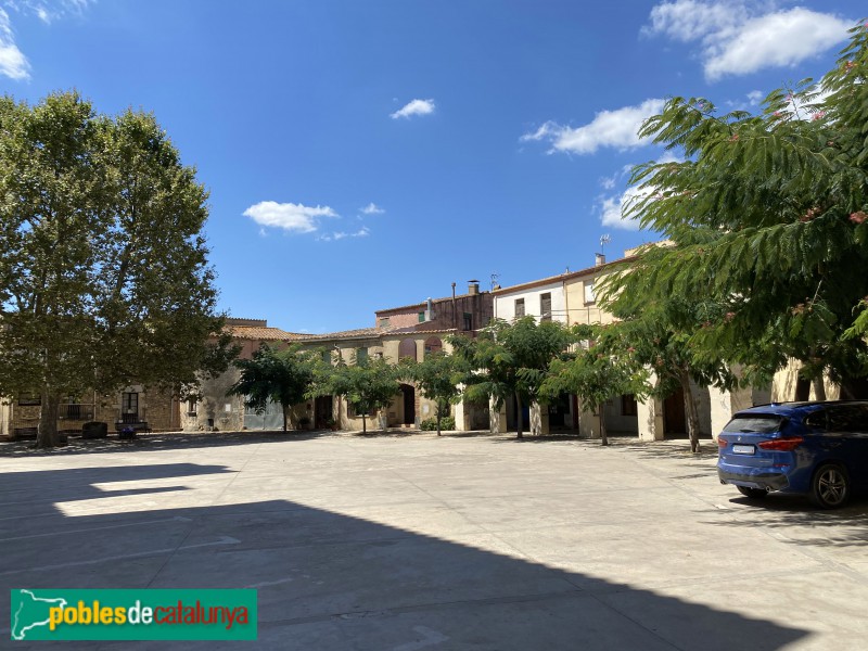 Sant Sadurní de l'Heura. Plaça de la República