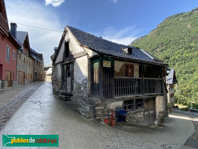 Es Bòrdes - Antic forn de pa (Foto: Albert Esteves, 2020) Es Bòrdes - Antic forn de pa
