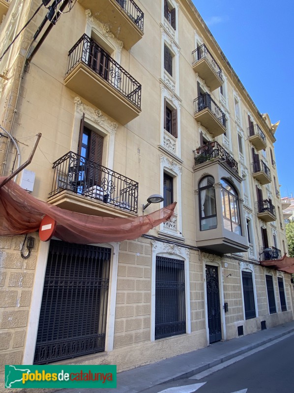 Barcelona - Pàdua, 55-59 (Foto: Albert Esteves, 2016) Barcelona - Pàdua, 55-59