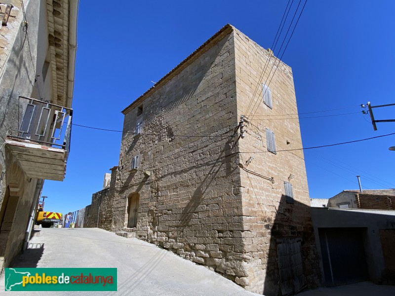 L'Albagés - Castell. Torre sud (Foto: Albert Esteves, 2020) L'Albagés - Castell. Torre sud