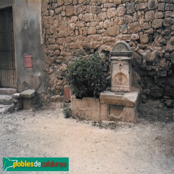 Granyena de les Garrigues - Font del carrer Bassella