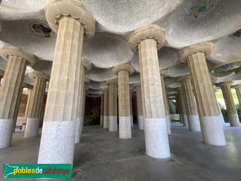 Barcelona - Park Güell. Sala hipòstila