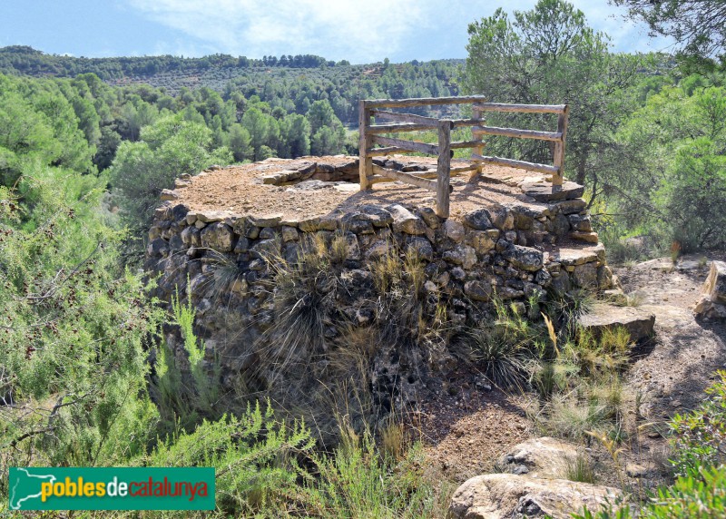 Bovera - Forn d'oli de ginebró