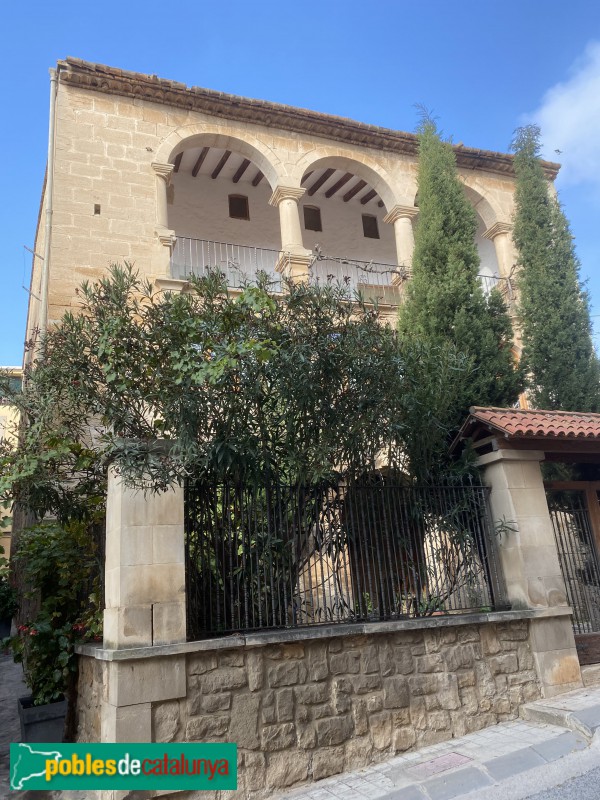 Cervià de les Garrigues - Cal Manresa. Façana posterior