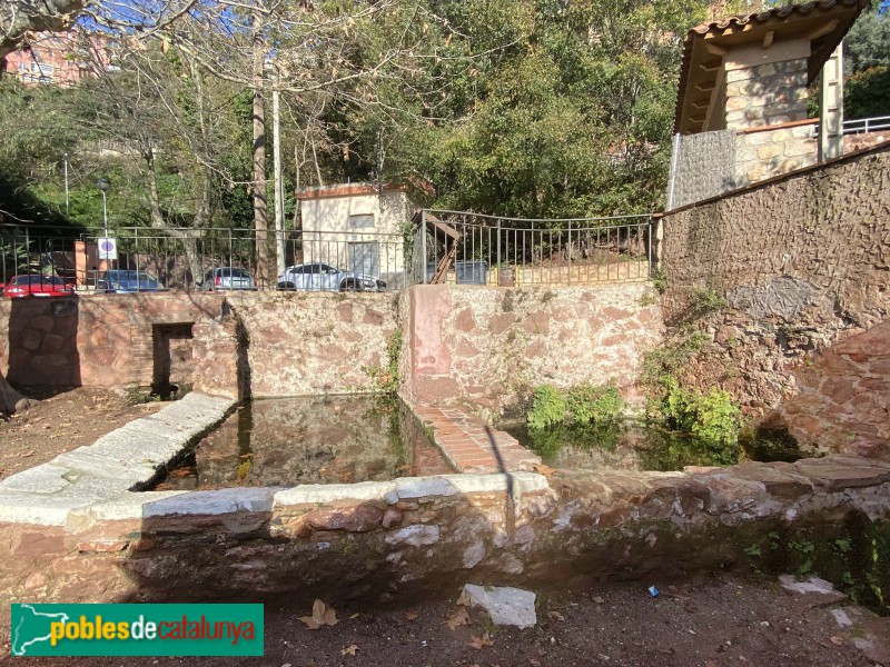 Corbera de Llobregat - Safareig de la Font Vella