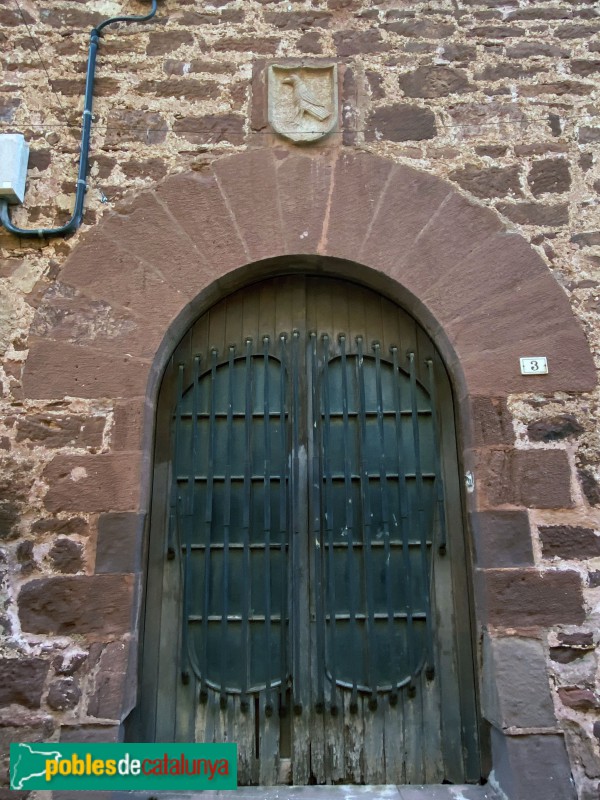 Corbera de Llobregat - Casal de Santa Magdalena o dels Barons (el Castell) (Foto: Albert Esteves, 2020) Corbera de Llobregat - Casal de Santa Magdalena o dels Barons (el Castell)