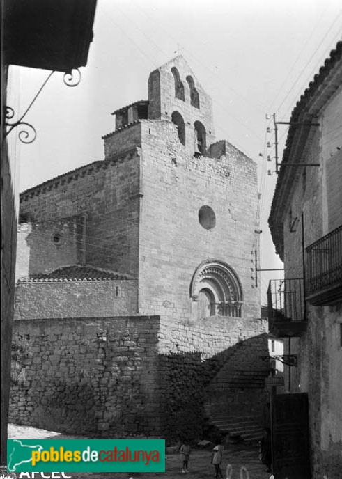 Vinaixa - Església de Sant Joan Baptista (Foto: Francesc Blasi -Arxiu Fotogràfic Centre Excursionista de Catalunya-, anys vint) Vinaixa - Església de Sant Joan Baptista